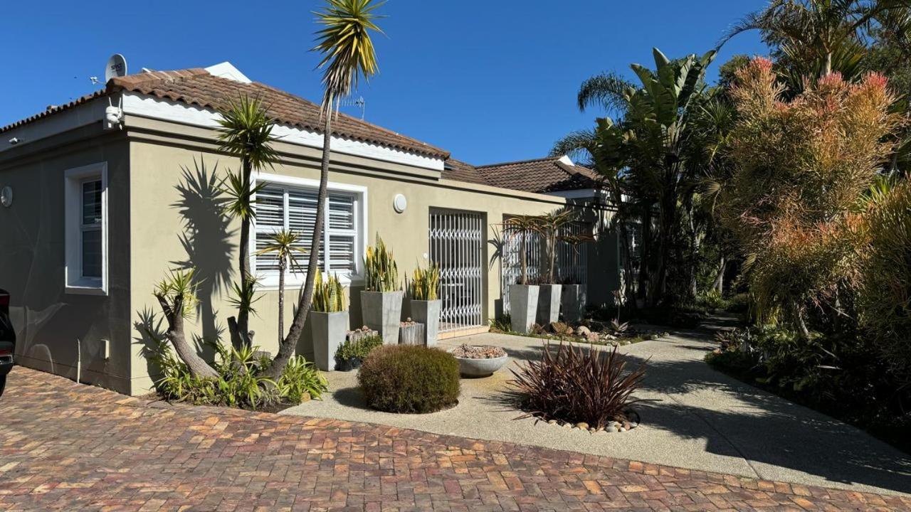 Plett57 - Self Catering - Room No1 Plettenberg Bay Exterior photo